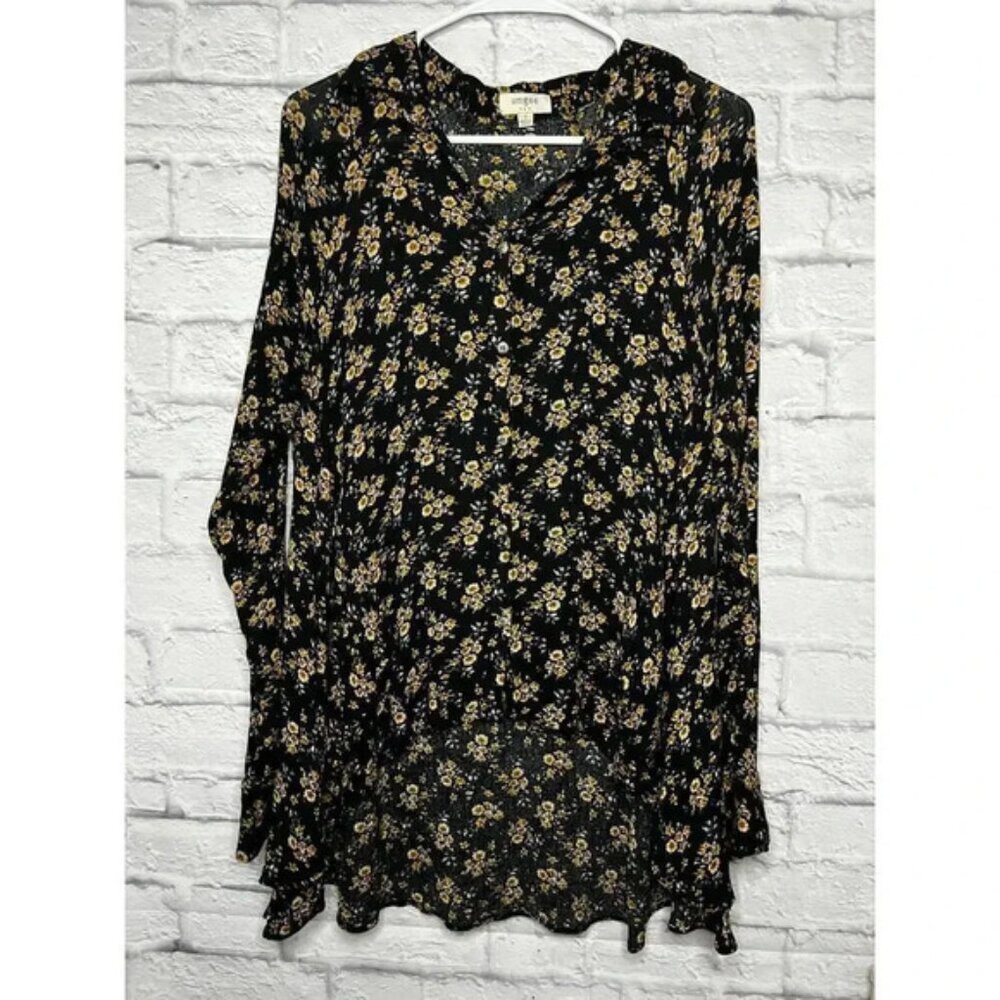 Umgee floral boho button up long sleeve blouse, size S.